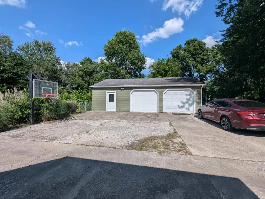 2000 N Dephos Street, Kokomo, IN 46901 - #3