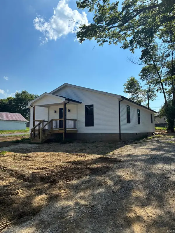 622 Illinois Street, Bicknell, IN 47512