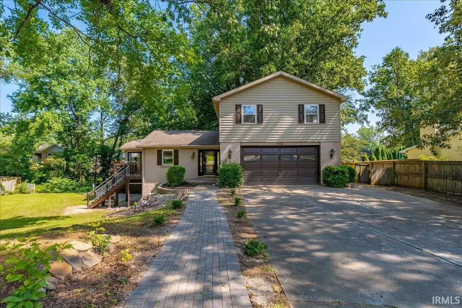 624 Forest Park Drive, Newburgh, IN 47630 - #2
