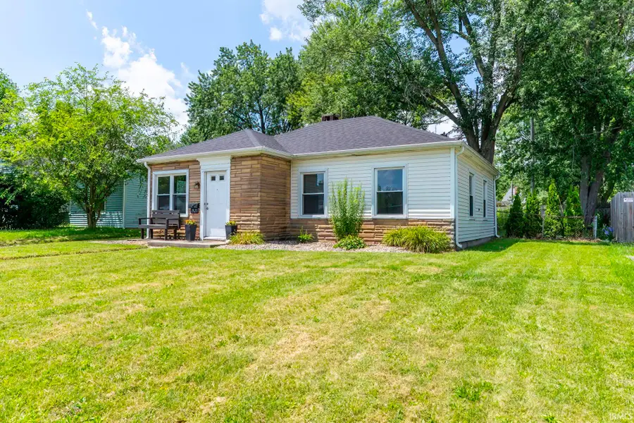 1921 N Highlands Boulevard, Fort Wayne, IN 46808 - #2