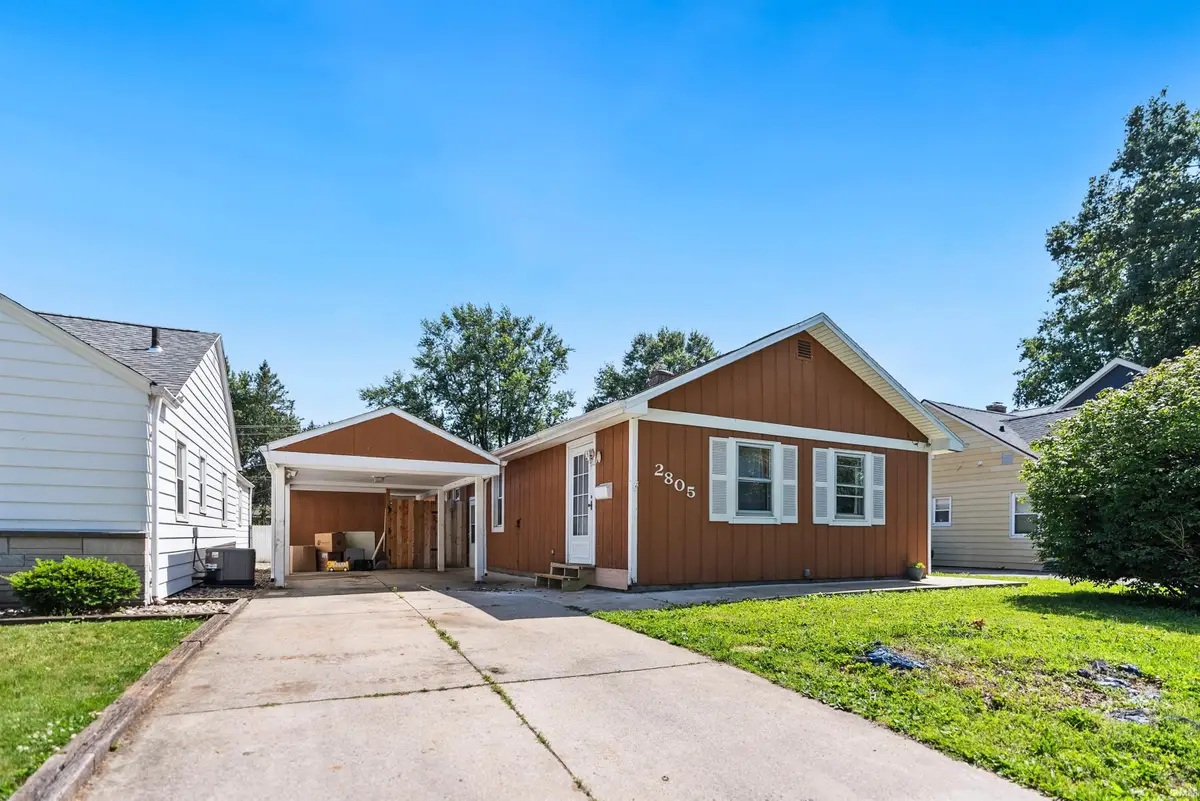 2805 Fairoak Drive, Fort Wayne, IN 46809 - #1