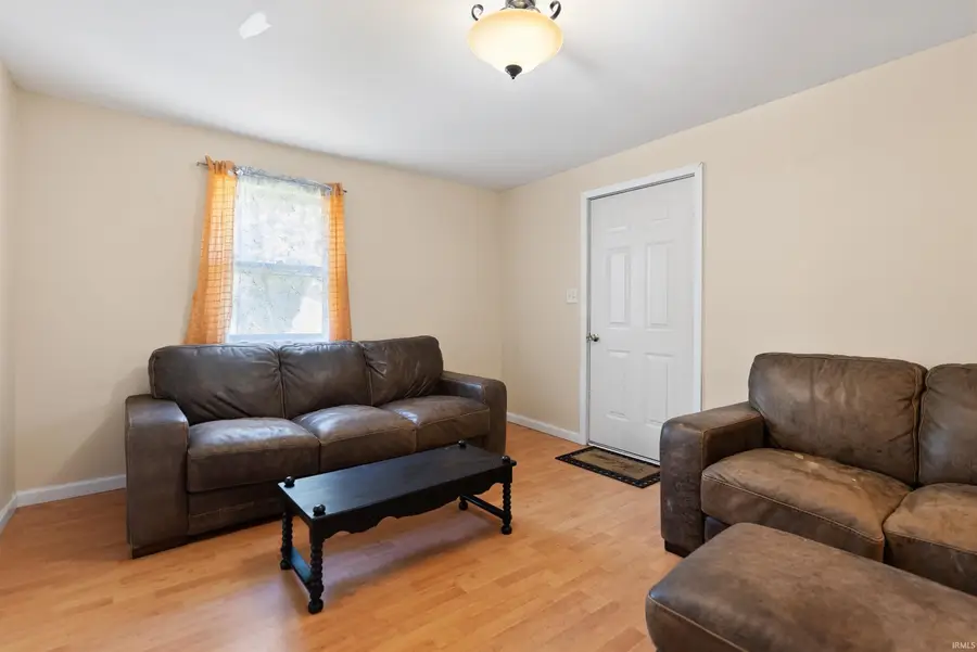 2805 Fairoak Drive, Fort Wayne, IN 46809 - #3