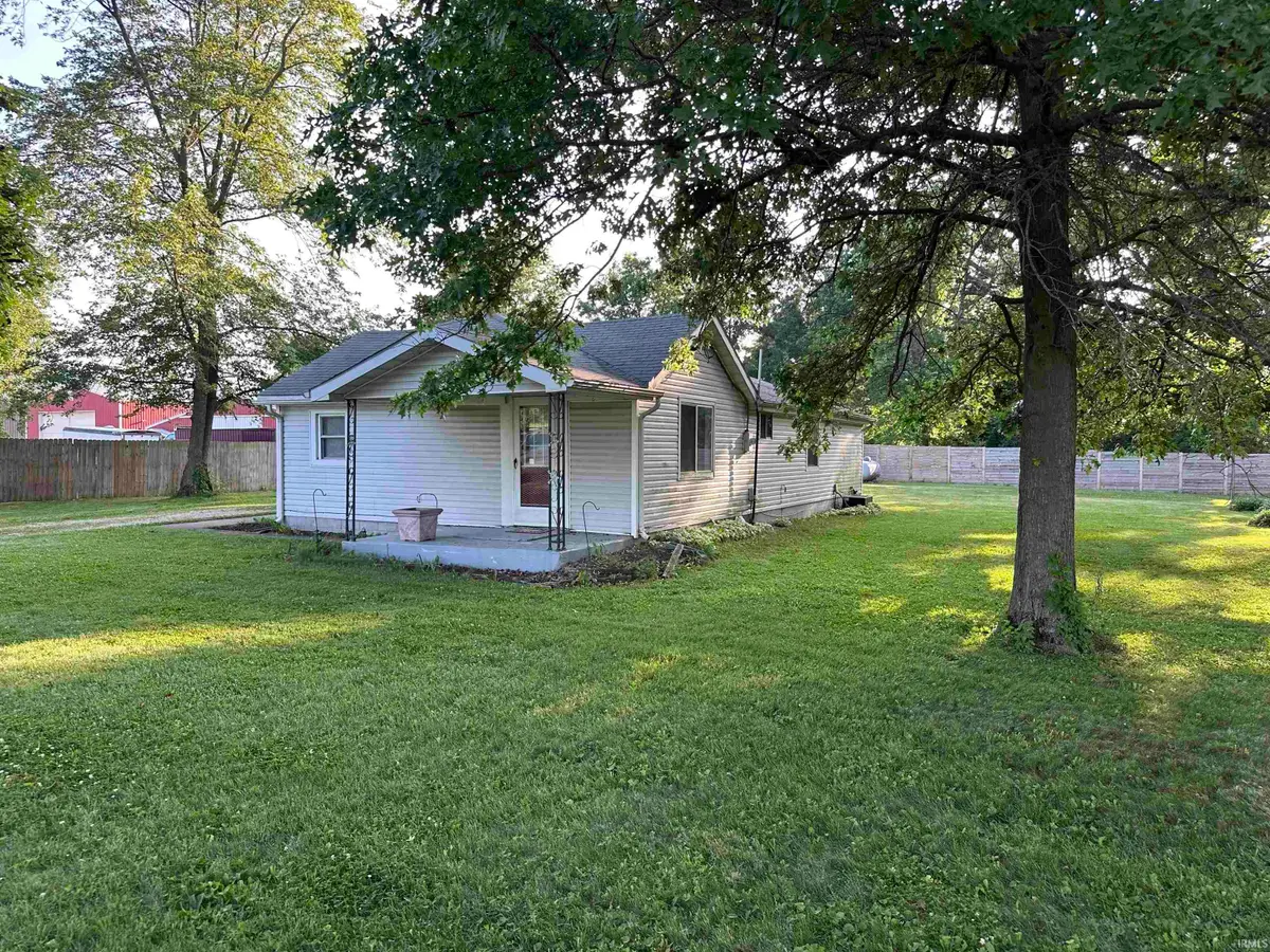 3909 N County Road 500 W, Muncie, IN 47304 - #1