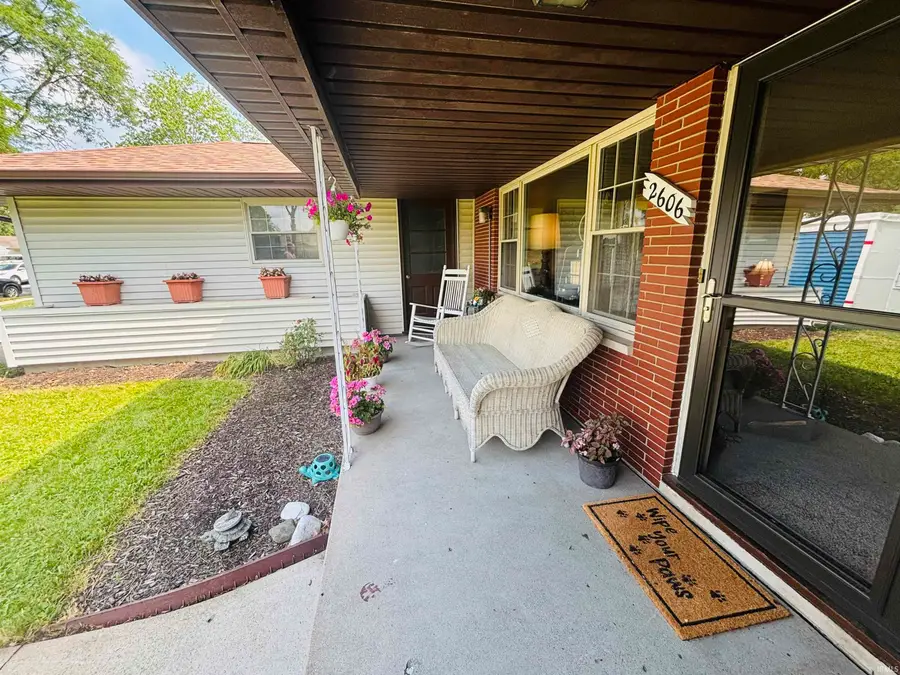 2606 Bolton Drive, Fort Wayne, IN 46805 - #2