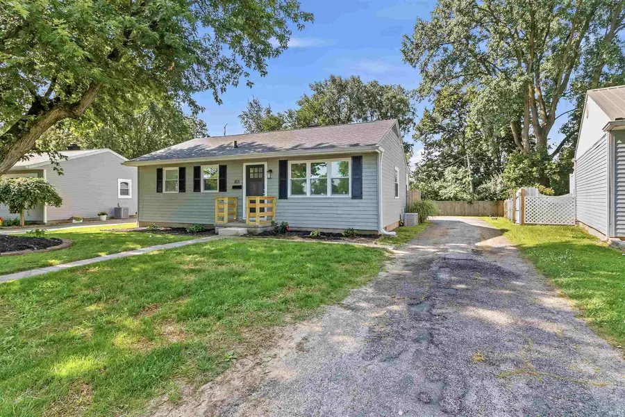 805 N Oxford Drive, Marion, IN 46952 - #2
