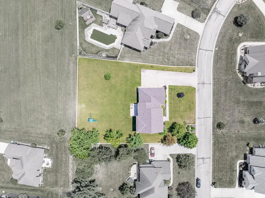 7904 W Adare Drive, Muncie, IN 47304 - #2