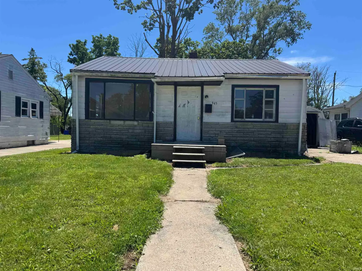 945 E Broadway Street, Kokomo, IN 46901 - #1