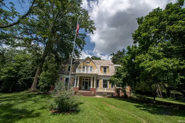 1716 Old Wheatland Road, Vincennes, IN 47591