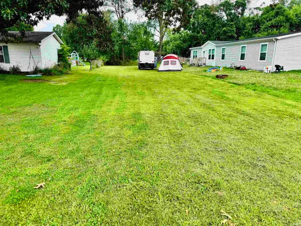 10521 Fairview Avenue, Osceola, IN 46561