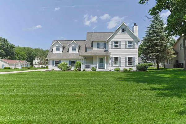 12385 Settlers Cove Court, Granger, IN 46530
