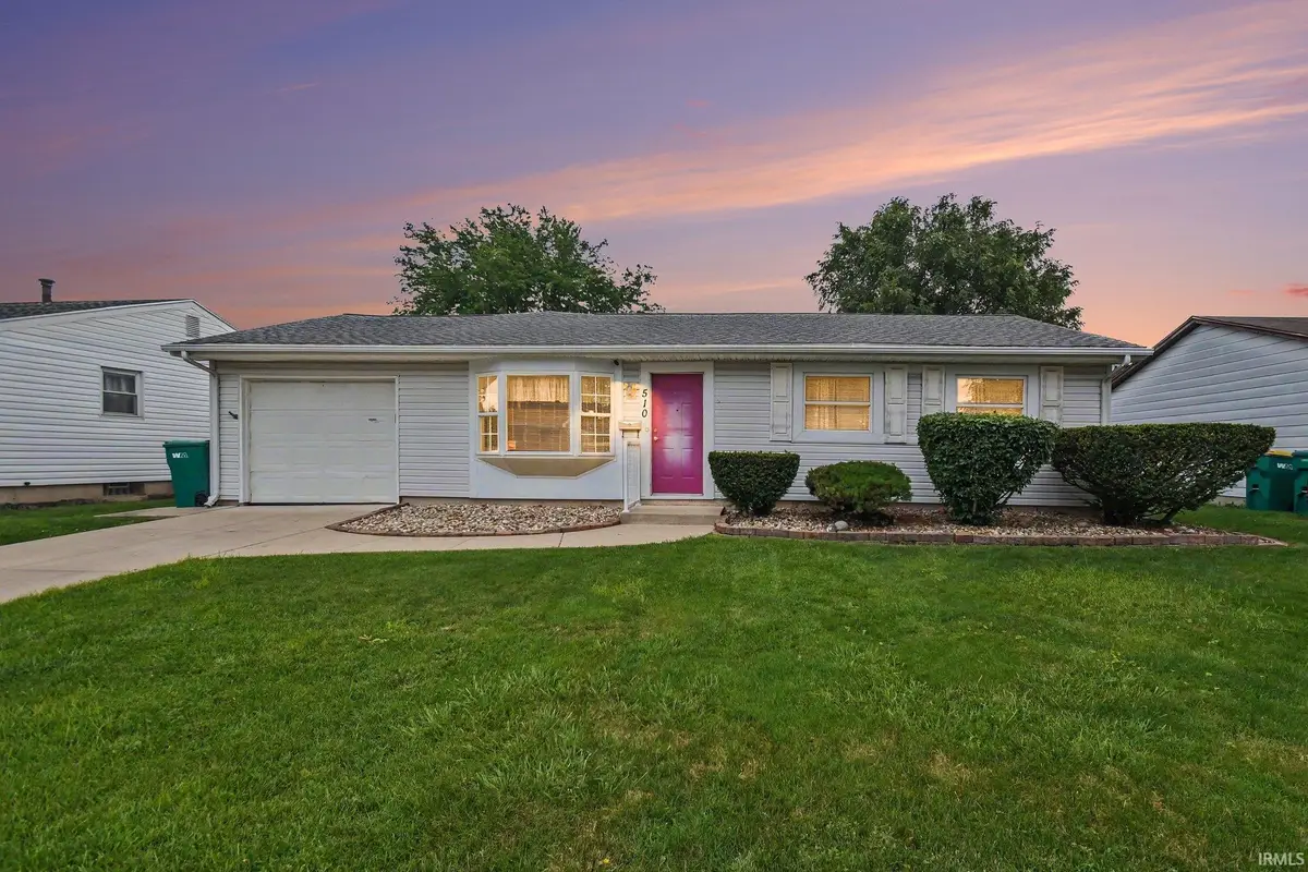 510 E 15 Street, Mishawaka, IN 46544 - #1