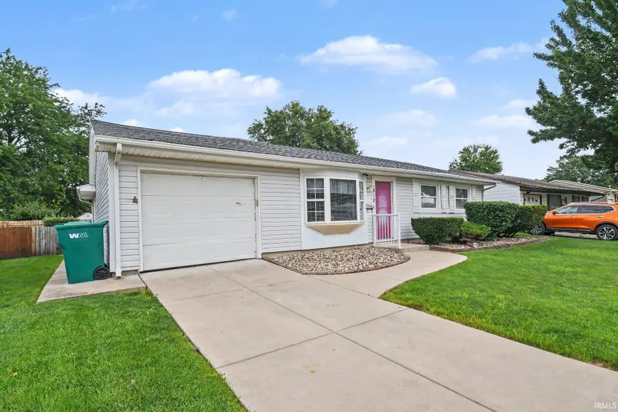 510 E 15 Street, Mishawaka, IN 46544 - #2