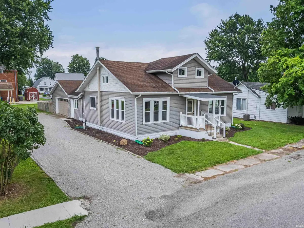 5909 N Lincoln Street, Uniondale, IN 46791 - #1