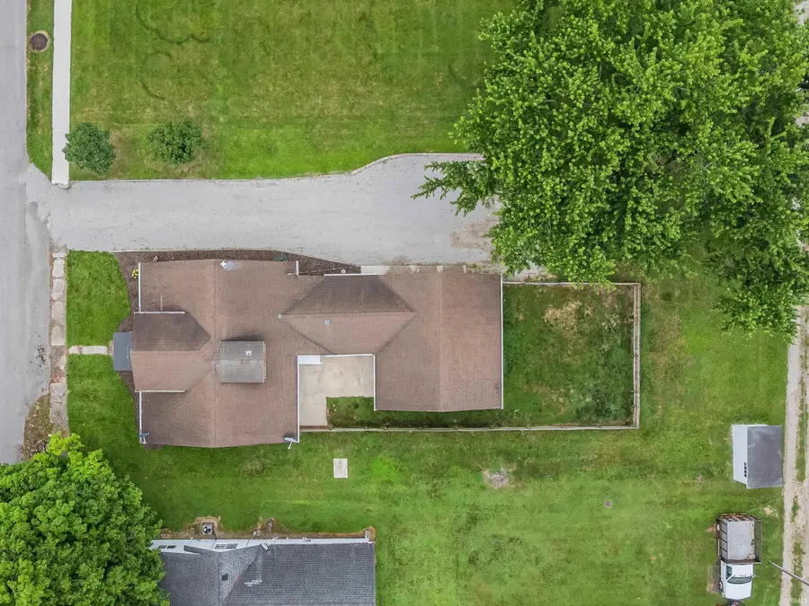 5909 N Lincoln Street, Uniondale, IN 46791 - #3