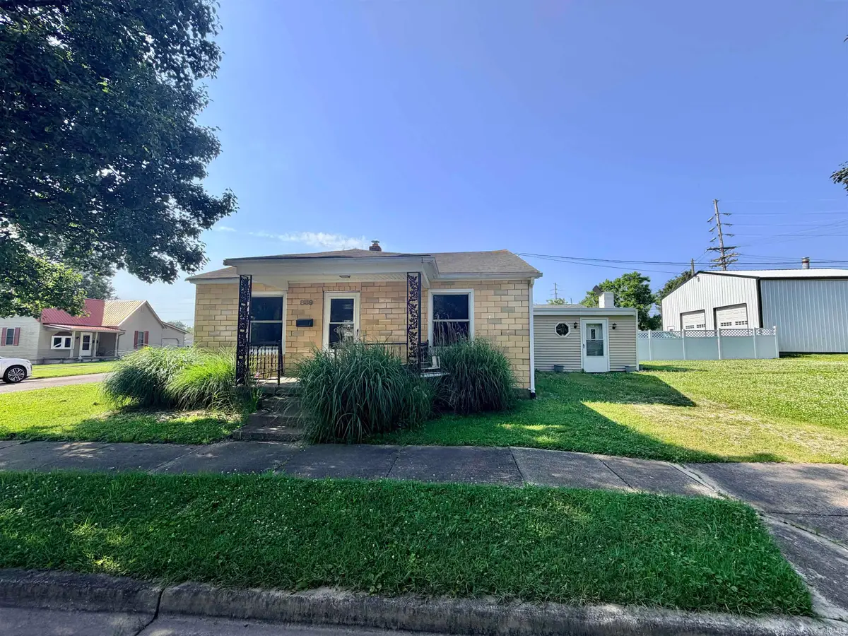 889 NE H Street, Linton, IN 47441 - #1