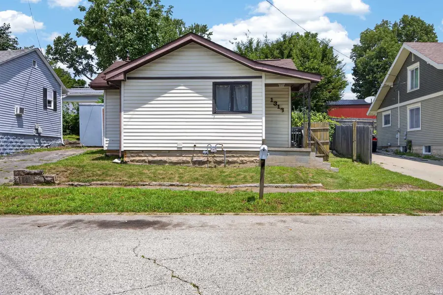 1313 22nd Street, Bedford, IN 47421 - #2