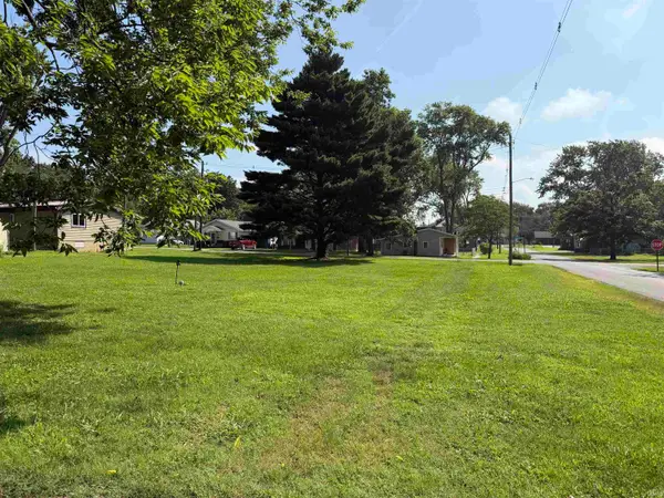 Sweeney Avenue, Mount Carmel, IL 62863