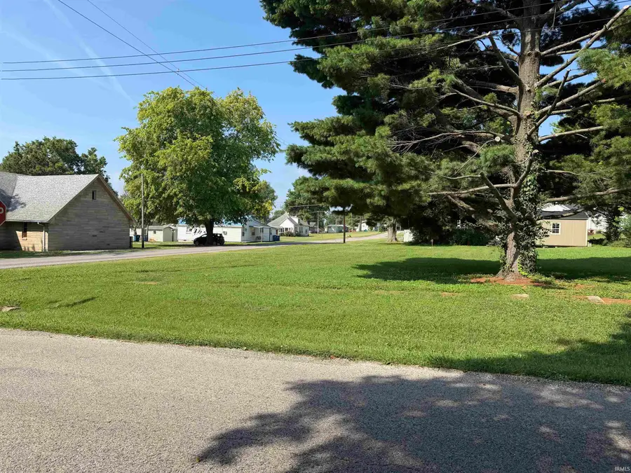 Sweeney Avenue, Mount Carmel, IL 62863 - #2