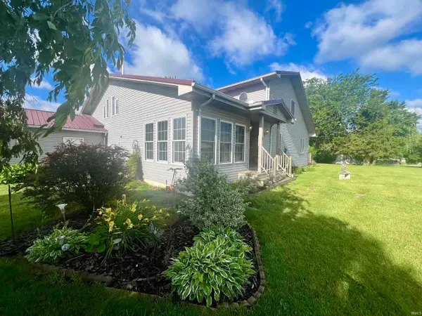 15 W Sr 16, Lucerne, IN 46950