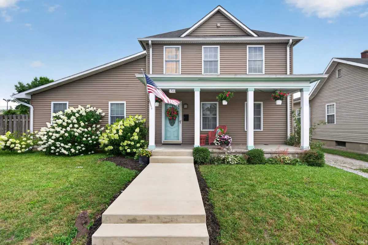 711 W Market Street, Logansport, IN 46947 - #1