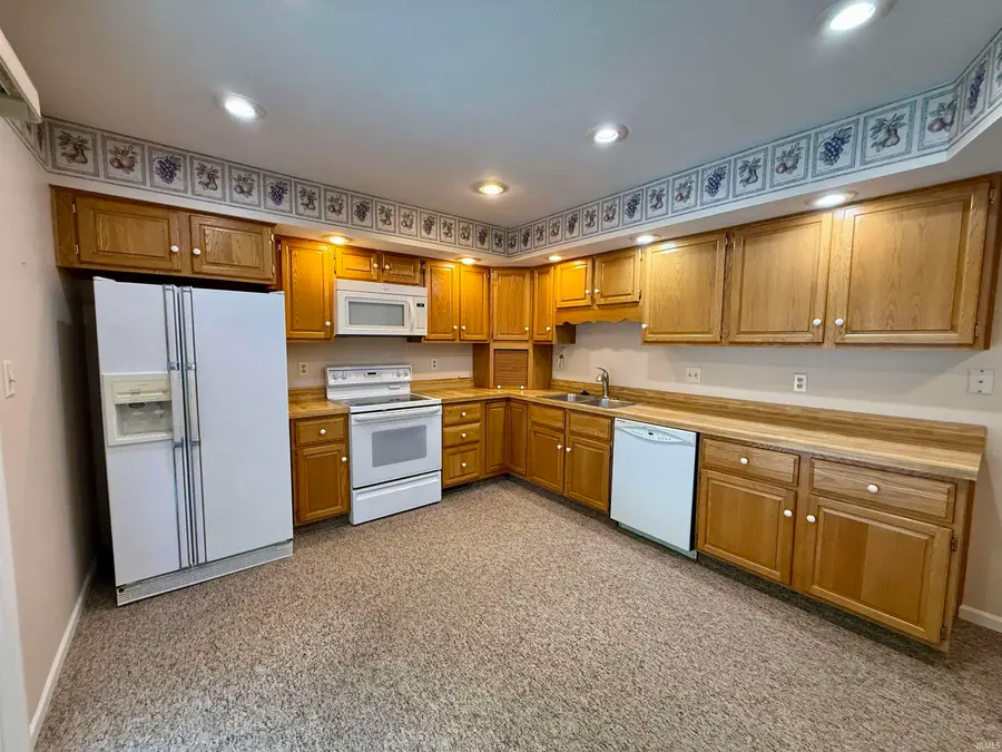 7 Salem Court, Elkhart, IN 46514 - #2