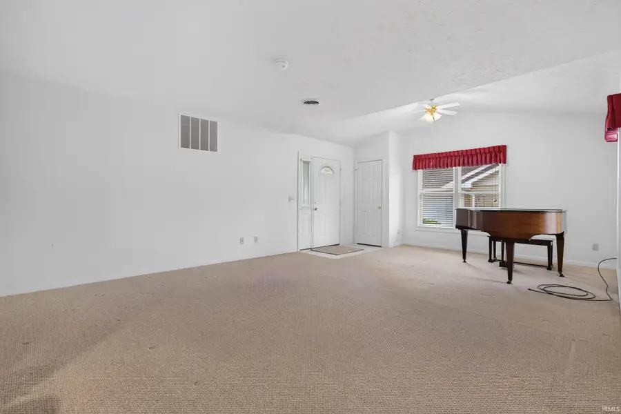 820 Walnut Ridge West, Logansport, IN 46947 - #2