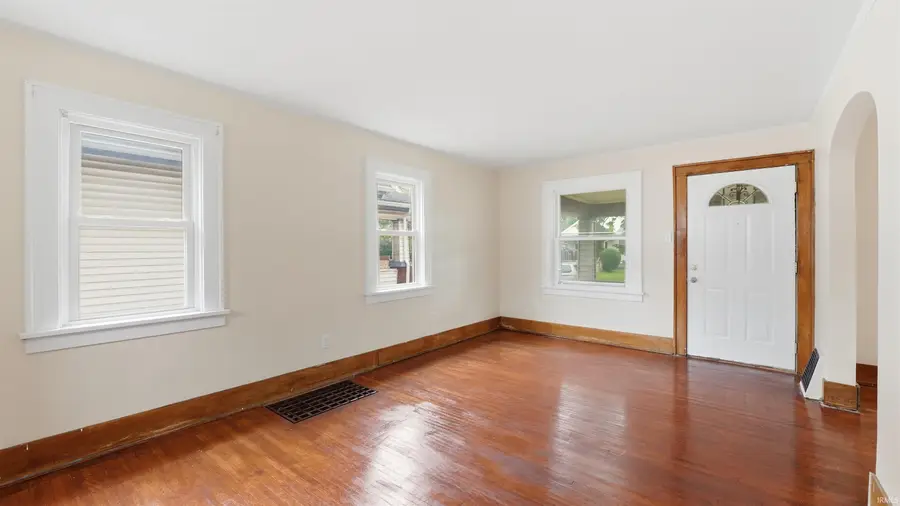 3405 Alexander Street, Fort Wayne, IN 46806 - #3