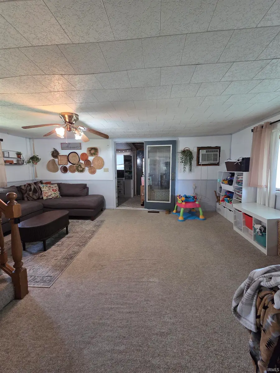 322 W North Street, Windfall, IN 46076 - #3