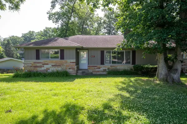 9637 Manor Woods Road, Fort Wayne, IN 46004