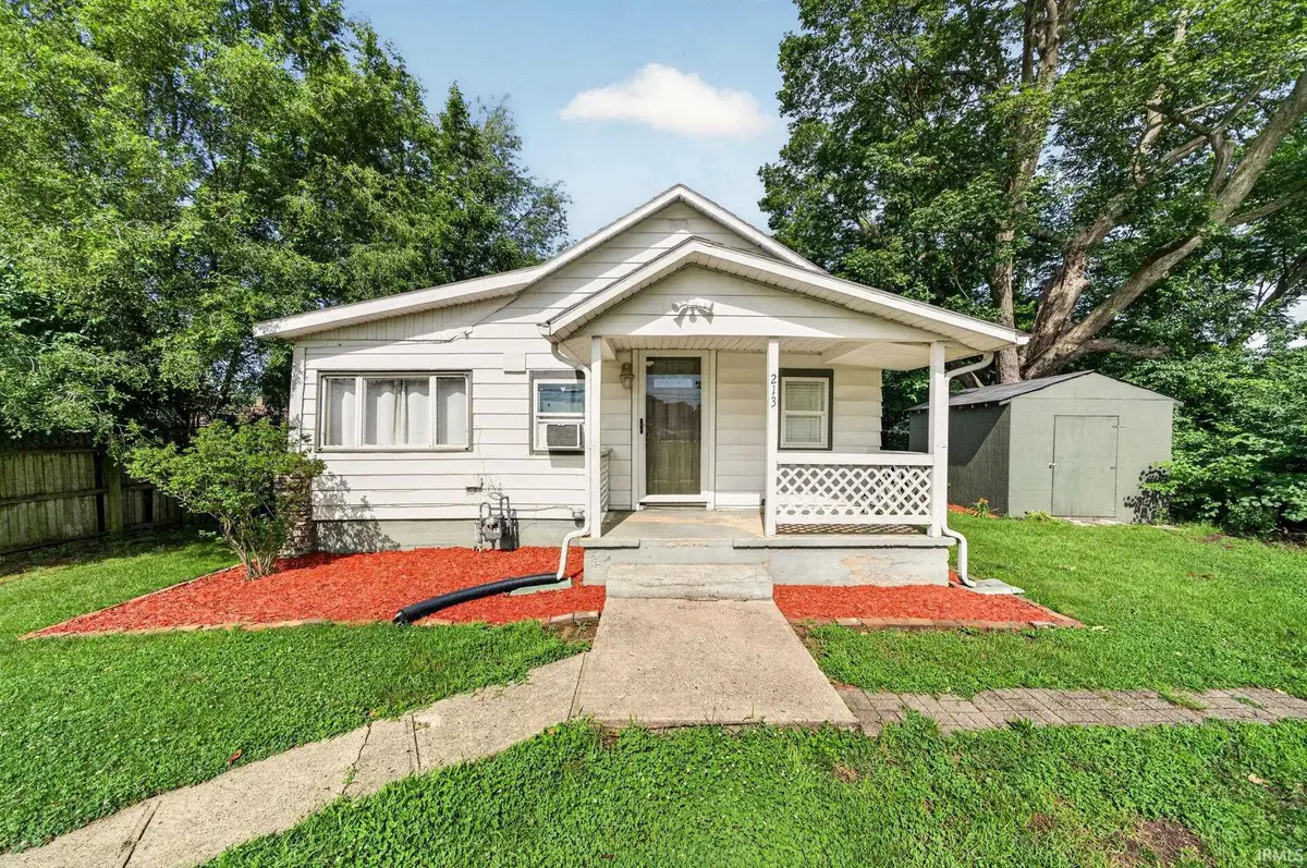 213 Riverview Avenue, Elkhart, IN 46516 - #1