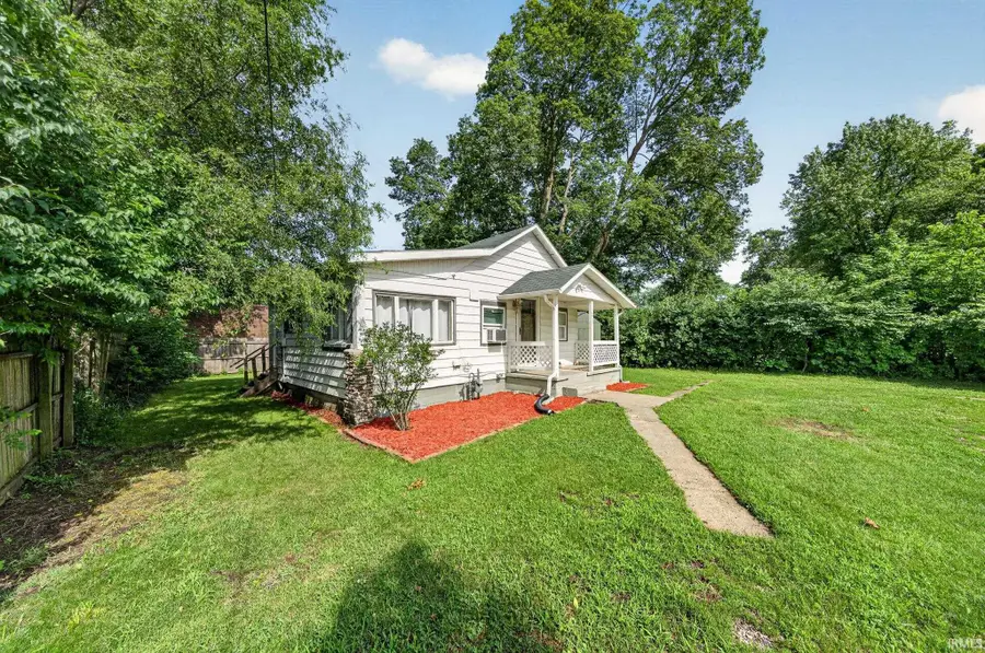 213 Riverview Avenue, Elkhart, IN 46516 - #2