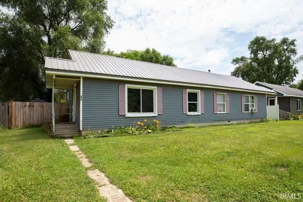 405 - 407 N Roosevelt Road, Knox, IN 46534