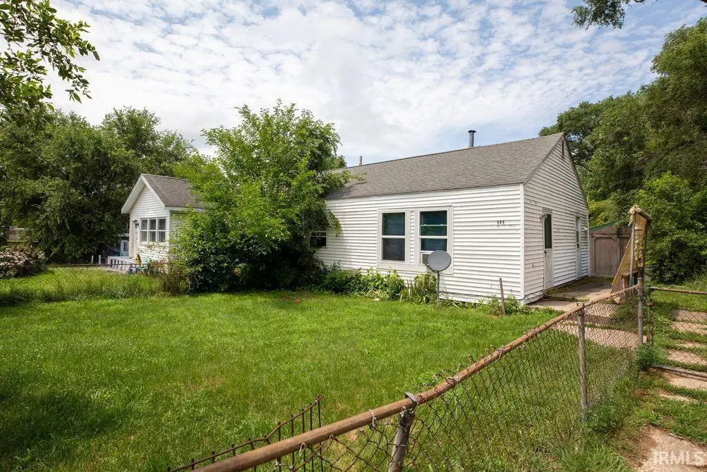 303 - 305 N Clark Street, Knox, IN 46534 - #1