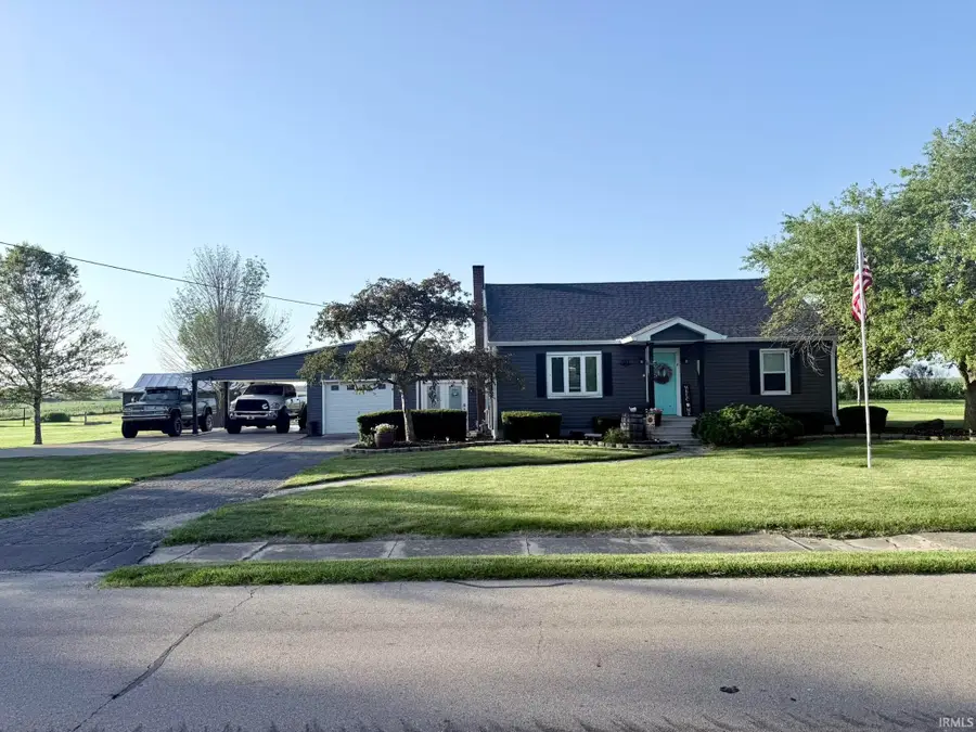 321 S Main Street, Saratoga, IN 47382 - #2