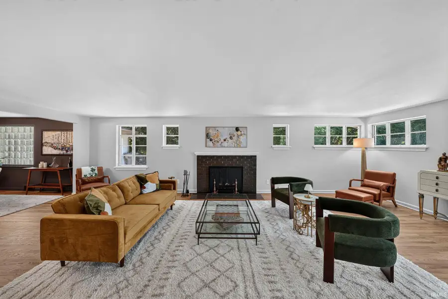 1915 E Jefferson Boulevard, South Bend, IN 46617 - #3