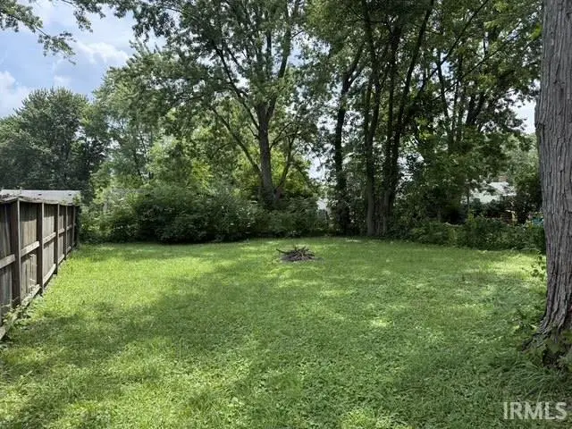 616 Ellenhurst Drive, Anderson, IN 46012 - #3