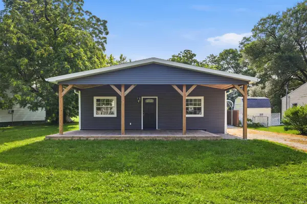 922 S Umbarger Road, Muncie, IN 47304