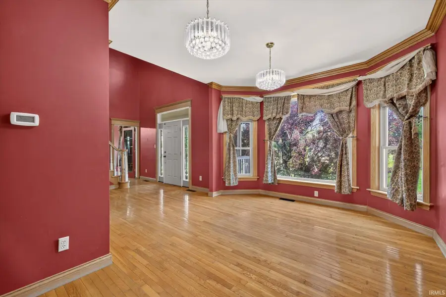 646 S Country Estates Lane, Bloomfield, IN 47424 - #3