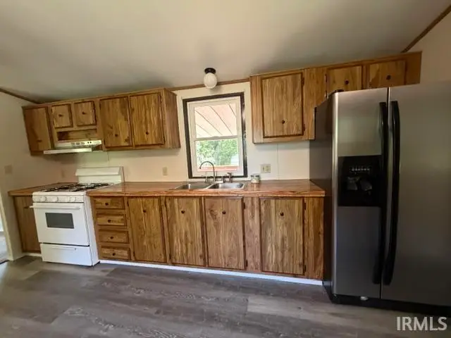 135 Lane 260 West Otter Lake, Angola, IN 46703 - #2