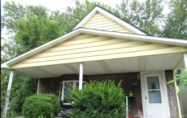 1523 W Marion Avenue, Marion, IN 46952
