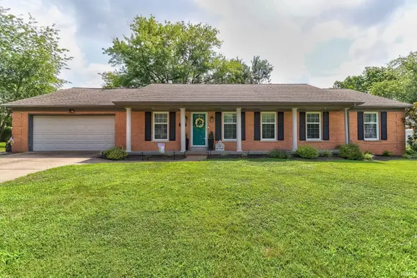 5157 W Sherwood Drive, Newburgh, IN 47630