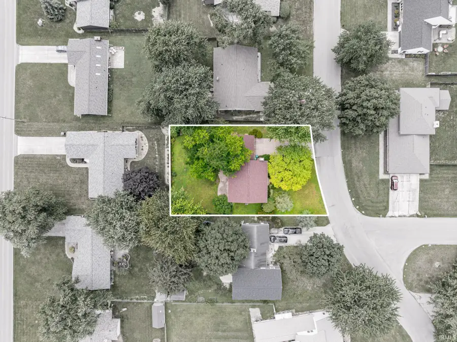 2501 W Sacramento Drive, Muncie, IN 47303 - #3