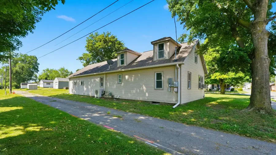 901 S State Street, Kendallville, IN 46755 - #2