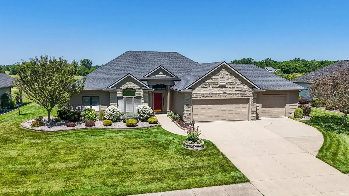 2512 Cobblestone Lane, Kendallville, IN 46755 - #1