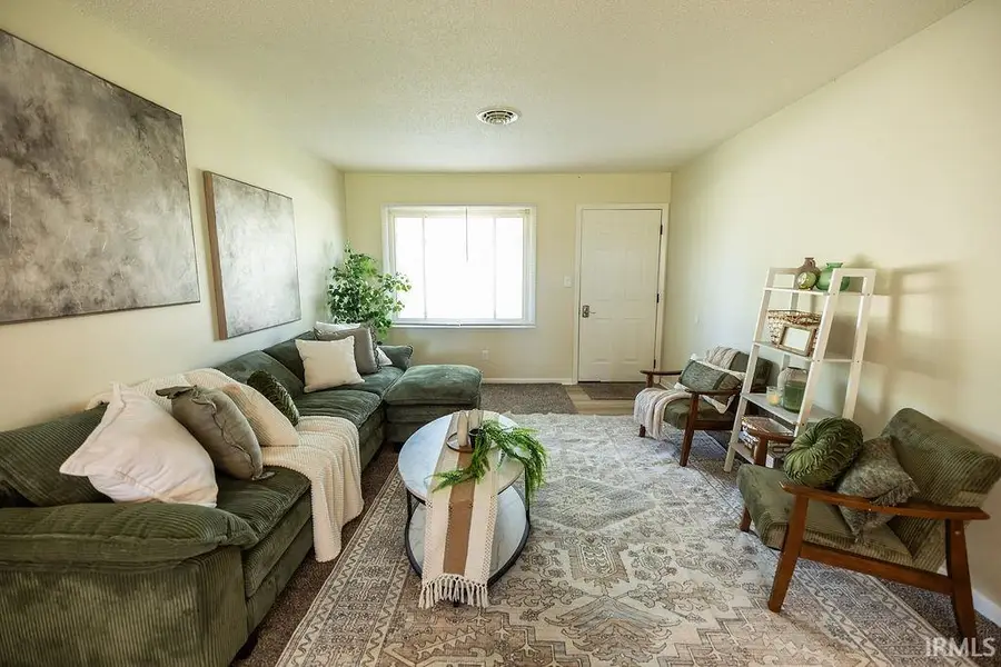 2155 S Fairfield Drive, Marion, IN 46953 - #2