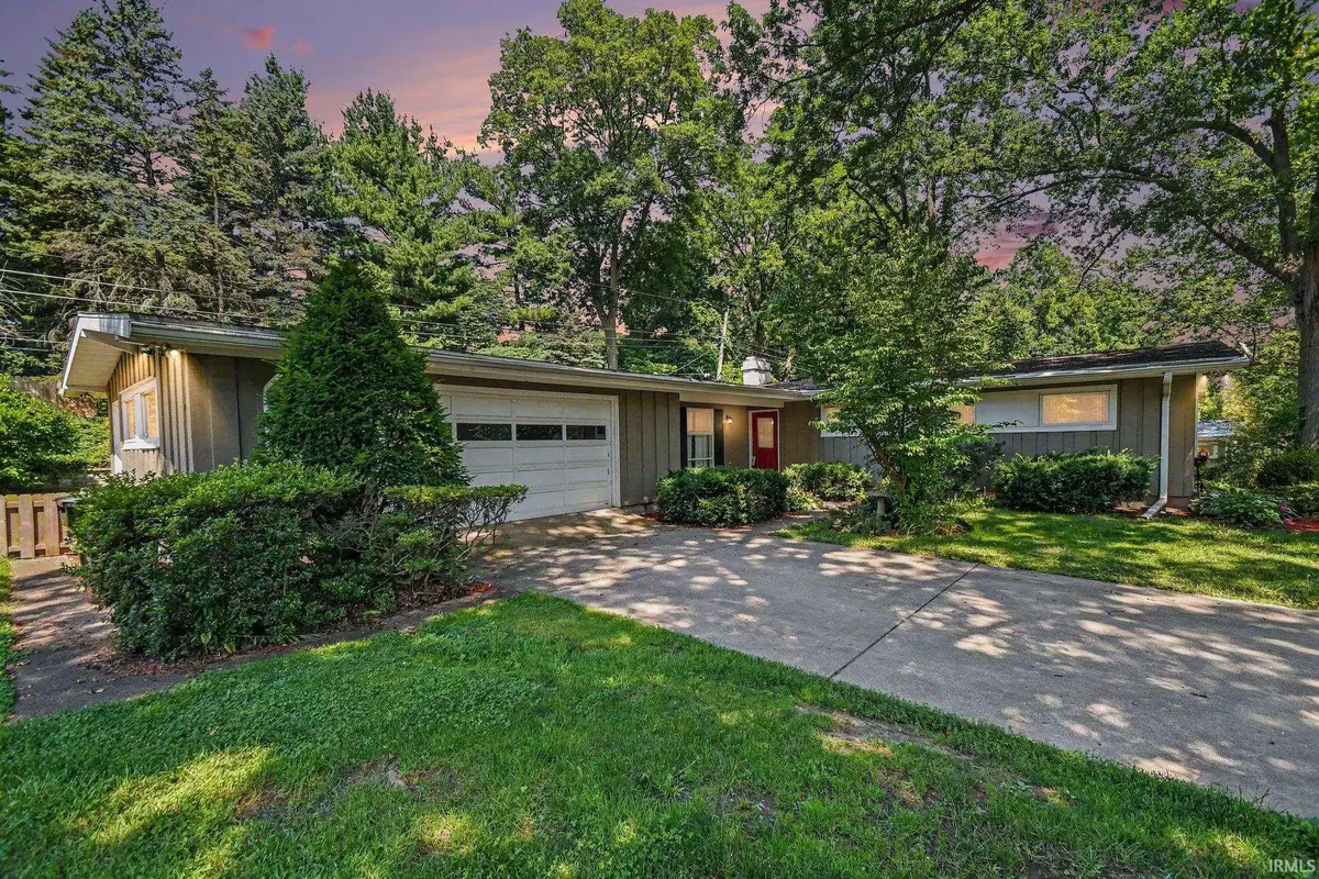 3119 Caroline Street, South Bend, IN 46614 - #1