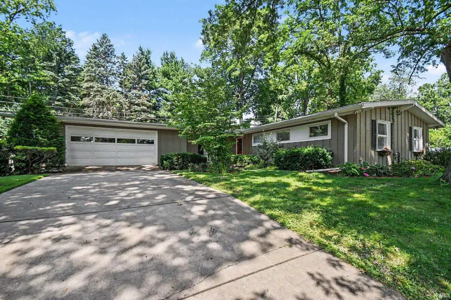 3119 Caroline Street, South Bend, IN 46614 - #3