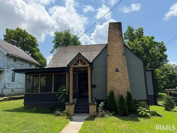 307 E Campbell Street, Paoli, IN 47454