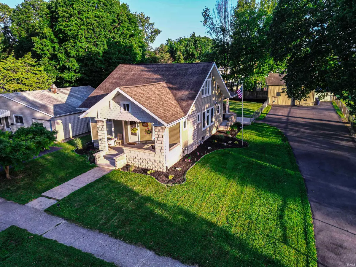 1012 E Fort Wayne Street, Warsaw, IN 46580 - #1