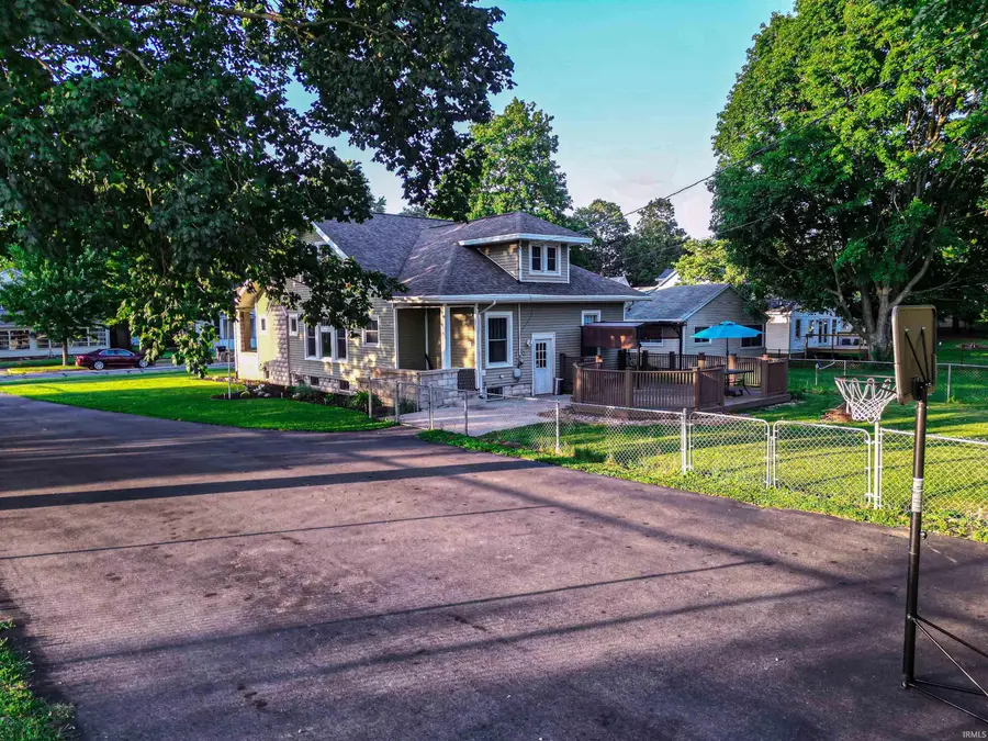 1012 E Fort Wayne Street, Warsaw, IN 46580 - #3